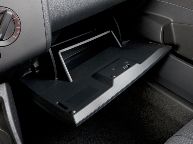 2010 Nissan Versa 1.8 S