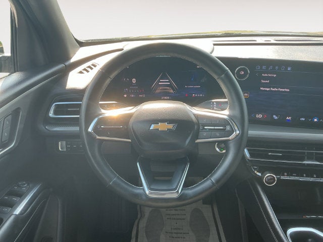 2025 Chevrolet Traverse LT 2LT