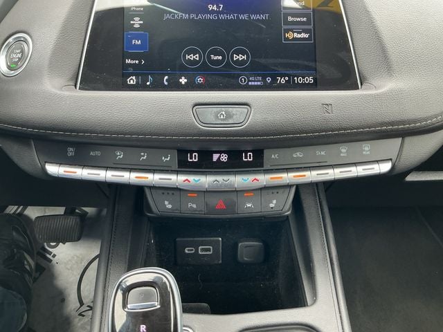 2021 Cadillac XT4 Premium Luxury