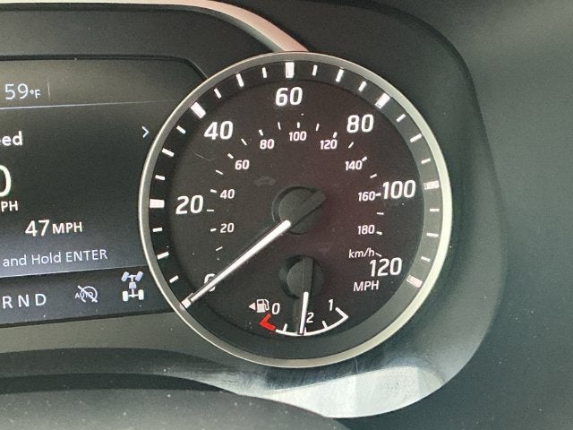 2024 Nissan Frontier SL