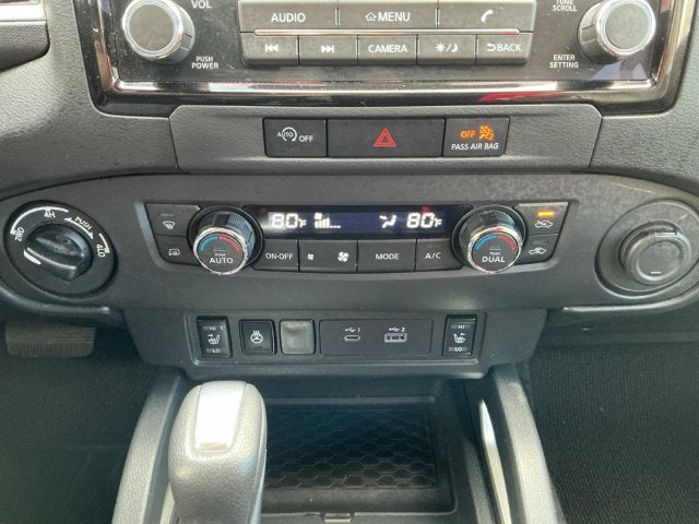 2024 Nissan Frontier SL
