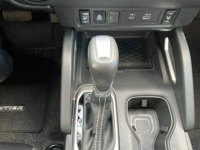 2024 Nissan Frontier SL