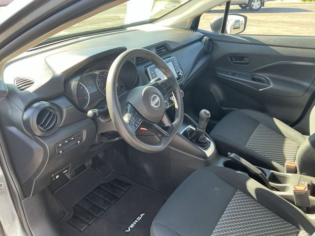 2023 Nissan Versa 1.6 S