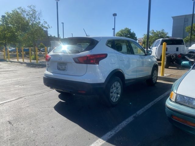 2018 Nissan Rogue Sport S