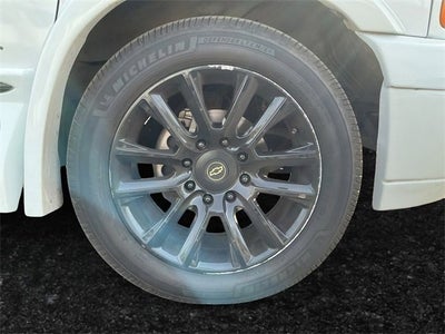 2021 Chevrolet Express Passenger 2500 1LS