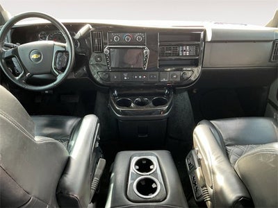 2021 Chevrolet Express Passenger 2500 1LS