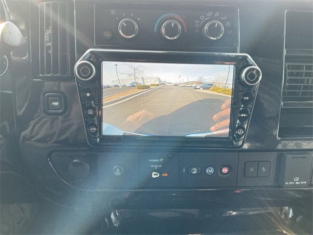 2021 Chevrolet Express Passenger 2500 1LS