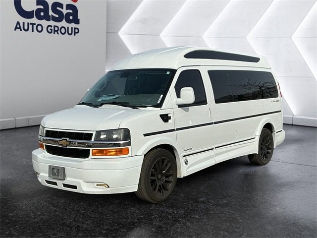 2021 Chevrolet Express Passenger 2500 1LS