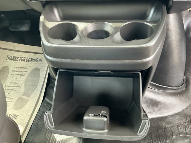 2022 Chevrolet Express Cutaway 3500 Work Van