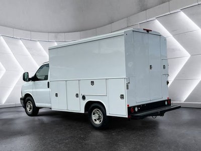 2022 Chevrolet Express Cutaway 3500 Work Van