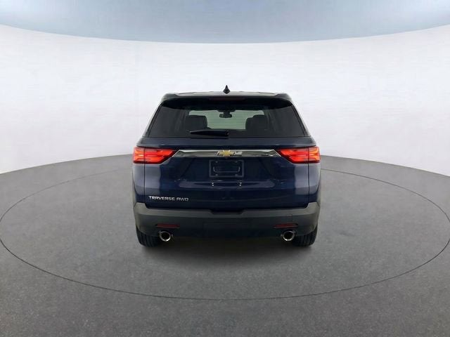 2022 Chevrolet Traverse LS