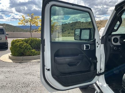 2024 Jeep Gladiator Sport