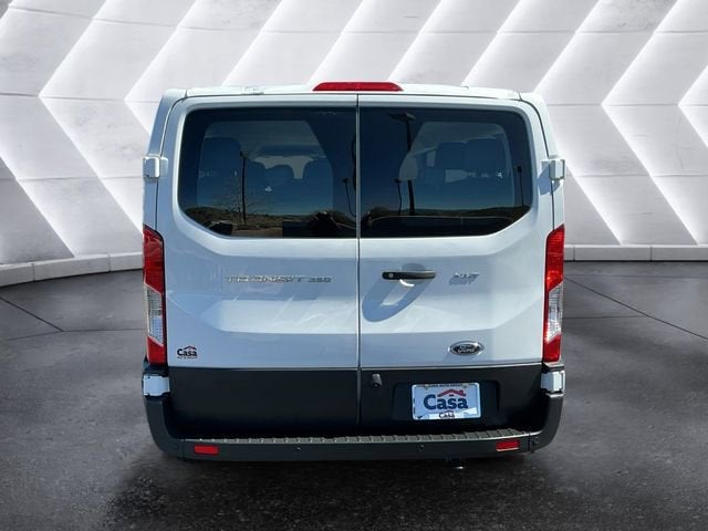 2022 Ford Transit Passenger Wagon XL