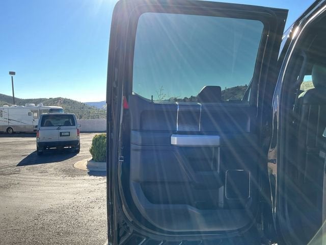 2022 Ford F-350 LARIAT