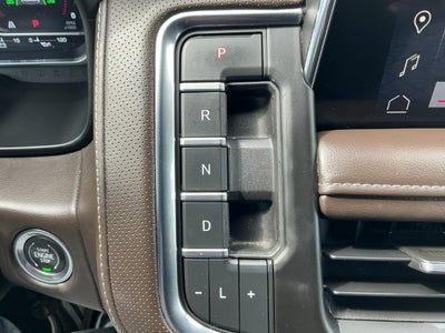 2023 GMC Yukon XL SLT