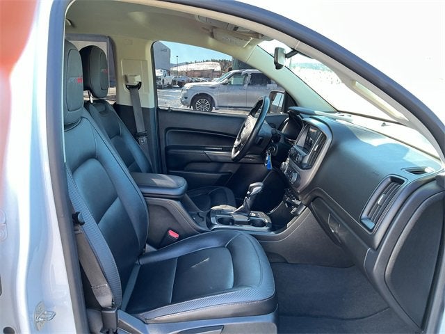 2022 GMC Canyon AT4 - Leather