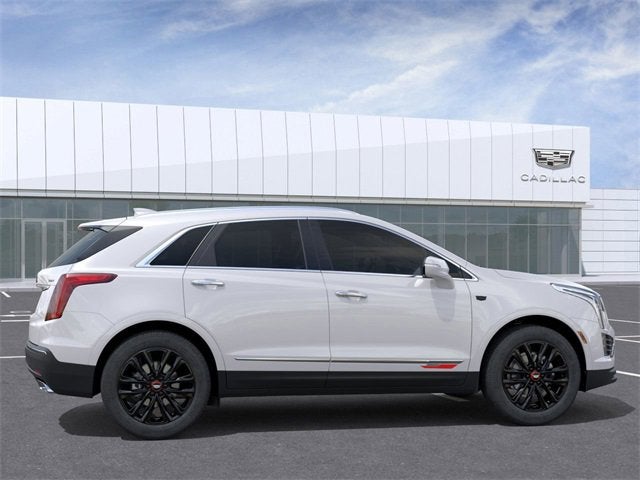 2026 Cadillac XT5 Luxury