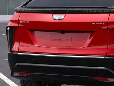 2025 Cadillac LYRIQ Luxury 1