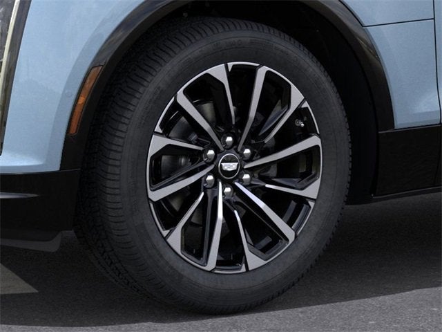 2025 Cadillac LYRIQ Sport 2