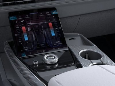 2026 Cadillac ESCALADE IQL Sport