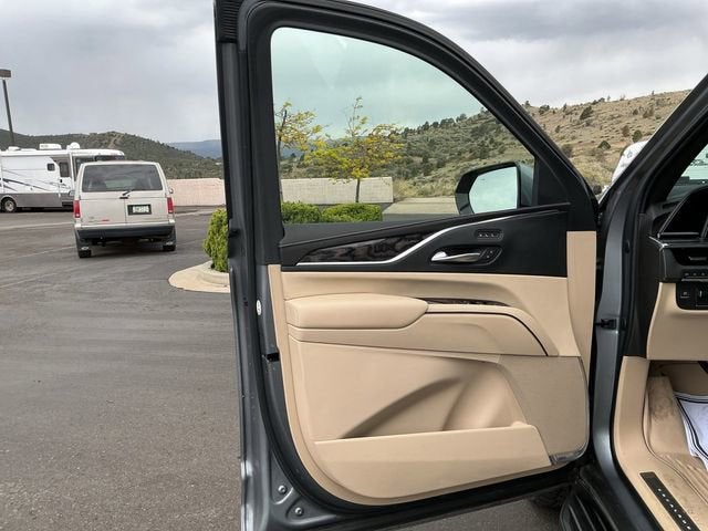 2021 Cadillac Escalade ESV Premium Luxury