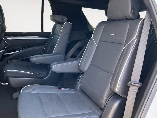 2025 Cadillac Escalade Sport