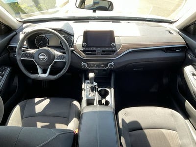 2024 Nissan Altima SV FWD