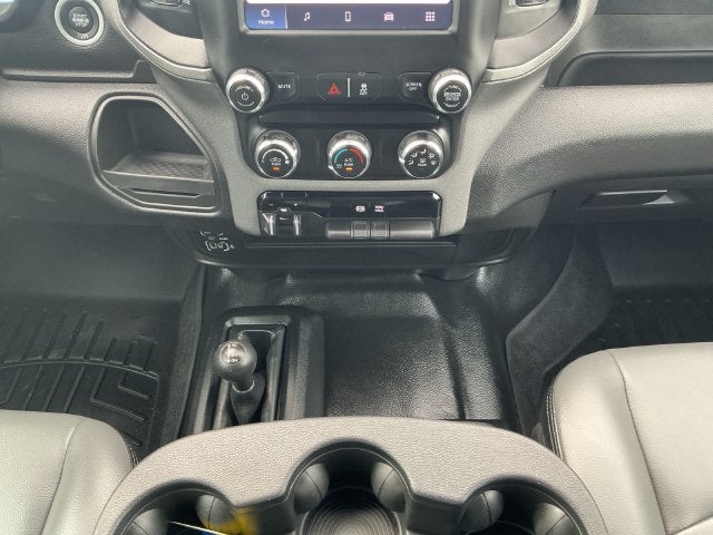 2024 RAM 3500 Tradesman Crew Cab 4x4 8' Box