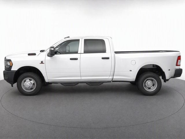 2024 RAM 3500 Tradesman Crew Cab 4x4 8' Box