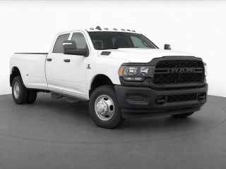 2024 RAM 3500 Tradesman Crew Cab 4x4 8' Box