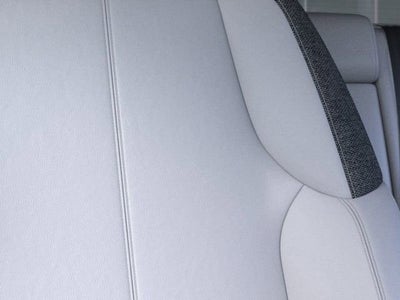 2025 Cadillac OPTIQ Luxury 1