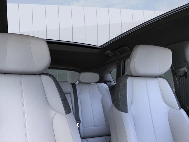 2025 Cadillac OPTIQ Luxury 1