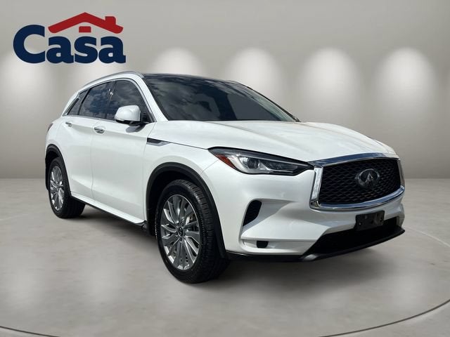 2023 INFINITI QX50 LUXE AWD